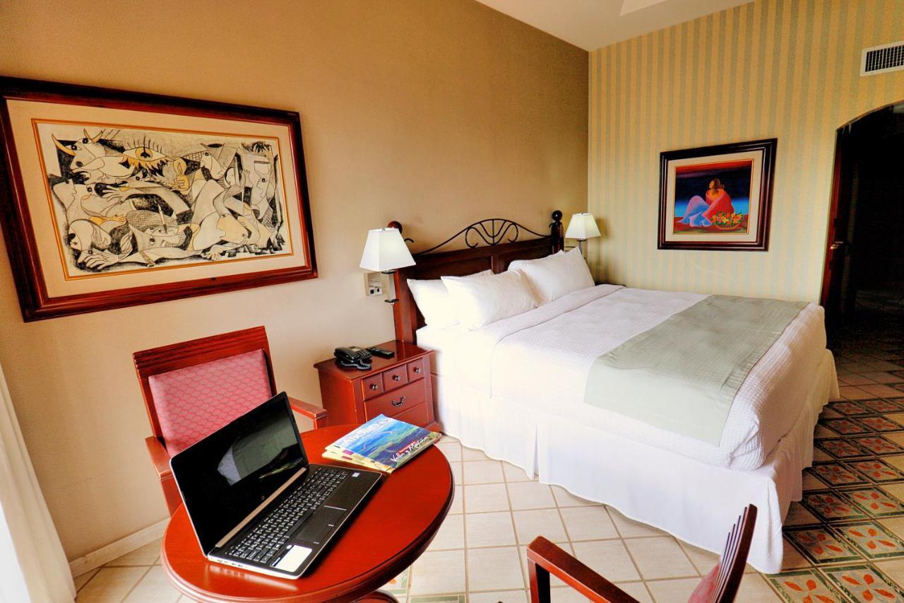 Plaza Del General Aparthotel เตกูซิกัลปา ภายนอก รูปภาพ